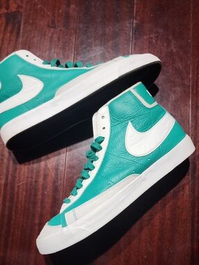 Nike Mens Leather  Blazer High SP Green / White Size 13
